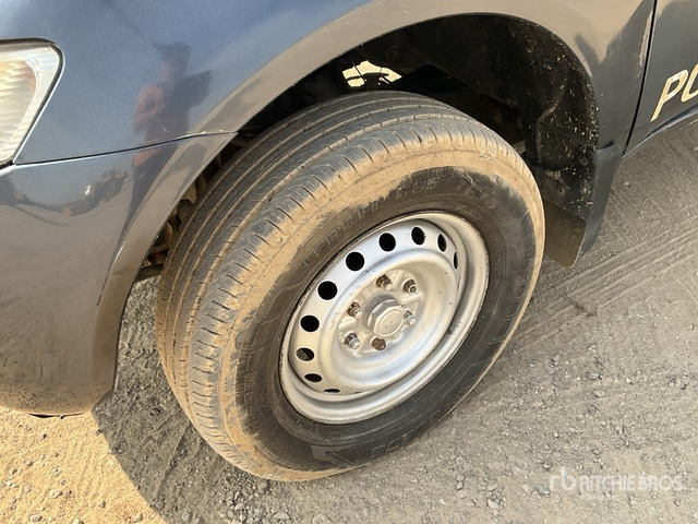 2009 Mitsubishi L200 4x4 Crew Cab Pickup - 皮卡车:图5 2009 Mitsubishi L200 4x4 Crew Cab Pickup - 皮卡车:图5