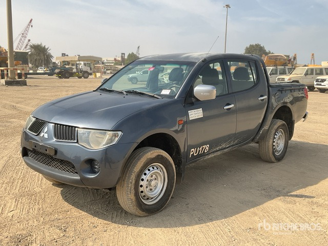 2009 Mitsubishi L200 4x4 Crew Cab Pickup - 皮卡车:图1 2009 Mitsubishi L200 4x4 Crew Cab Pickup - 皮卡车:图1