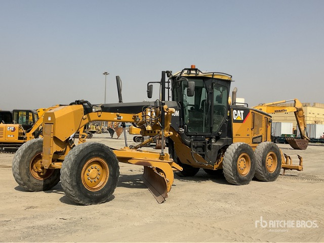 2010 Cat 140M - 平路机:图2 2010 Cat 140M - 平路机:图2