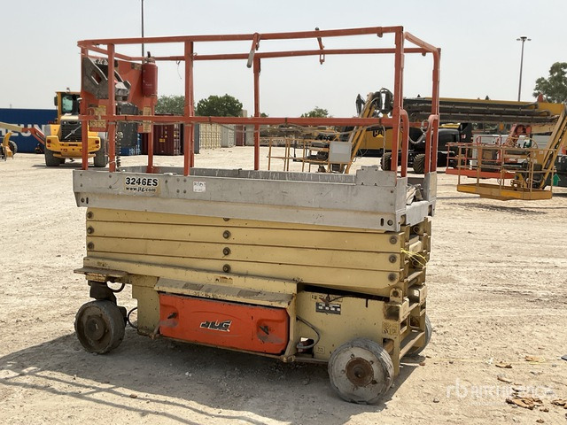 2010 JLG 3246ES Electric Scissor Lift - 剪式升降机:图3 2010 JLG 3246ES Electric Scissor Lift - 剪式升降机:图3