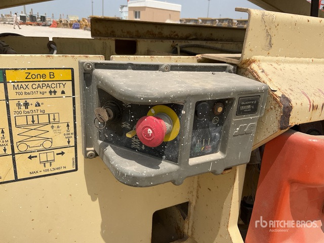 2010 JLG 3246ES Electric Scissor Lift - 剪式升降机:图5 2010 JLG 3246ES Electric Scissor Lift - 剪式升降机:图5