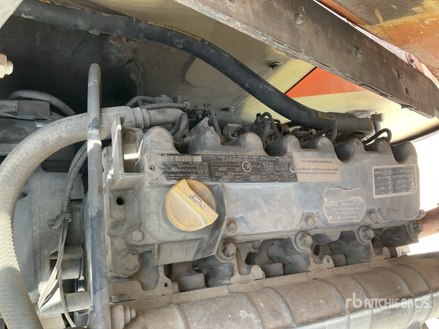 2010 JLG 600AJ 4WD Diesel Articulating Boom Lift - 铰接臂:图5 2010 JLG 600AJ 4WD Diesel Articulating Boom Lift - 铰接臂:图5