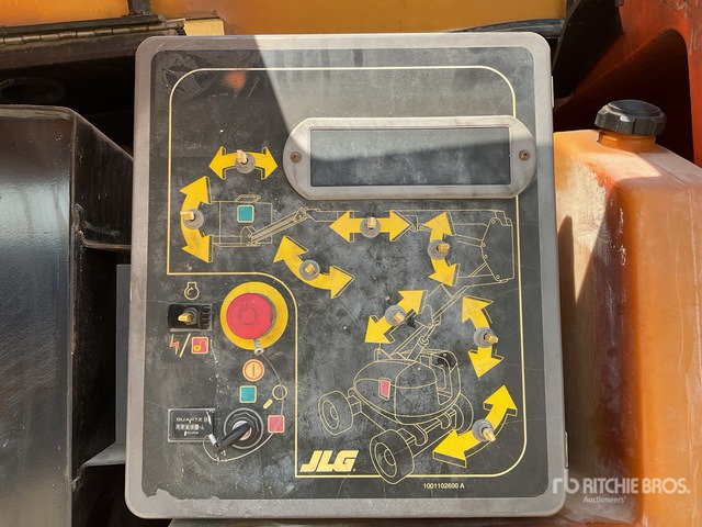 2010 JLG 800AJ 4WD Diesel Articulating Boom Lift - 铰接臂:图5 2010 JLG 800AJ 4WD Diesel Articulating Boom Lift - 铰接臂:图5