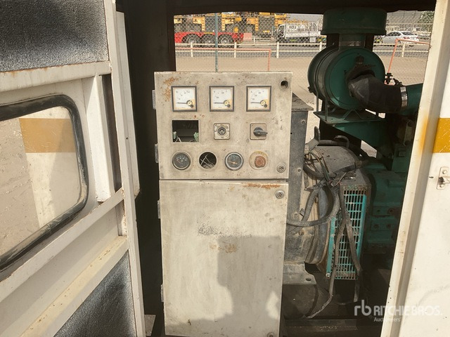 2011 Jiatai JCS100-5 100 kVA Skid-Mounted (Inoperable) Generator Set - 发电机组:图4 2011 Jiatai JCS100-5 100 kVA Skid-Mounted (Inoperable) Generator Set - 发电机组:图4