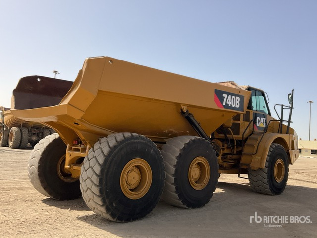 2012 Cat 740B Articulated Dump Truck - 铰接式自卸车:图3 2012 Cat 740B Articulated Dump Truck - 铰接式自卸车:图3