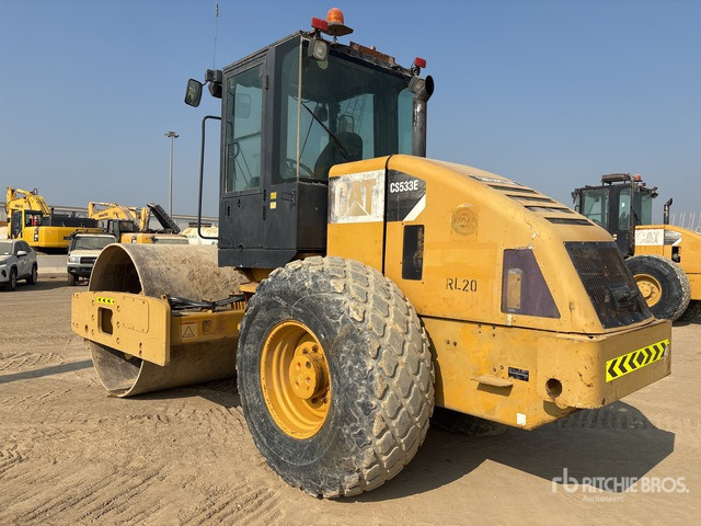 2012 Cat CS-533E Smooth Drum Compactor - 压实机:图2 2012 Cat CS-533E Smooth Drum Compactor - 压实机:图2