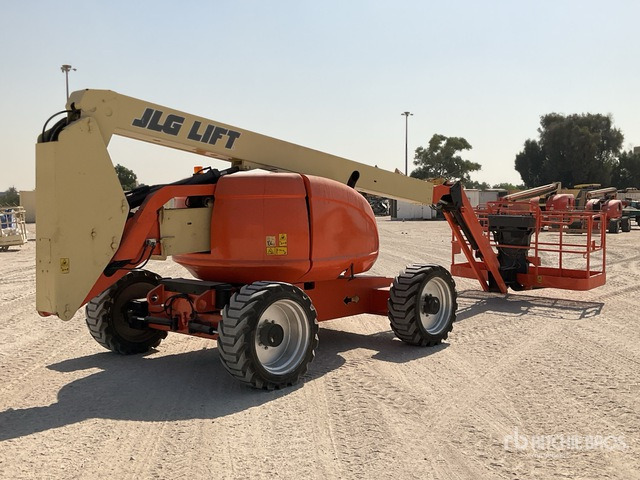 2012 JLG 600AJ 4WD Diesel Articulating Boom Lift - 铰接臂:图3 2012 JLG 600AJ 4WD Diesel Articulating Boom Lift - 铰接臂:图3