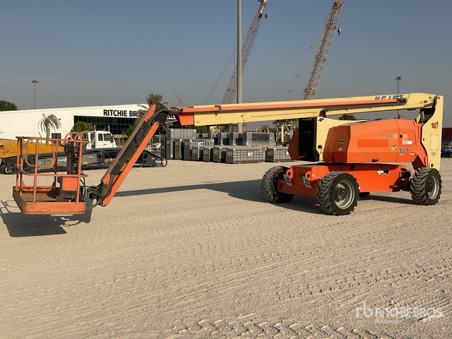 2014 JLG 800AJ 4WD Diesel Articulating Boom Lift - 铰接臂:图1 2014 JLG 800AJ 4WD Diesel Articulating Boom Lift - 铰接臂:图1
