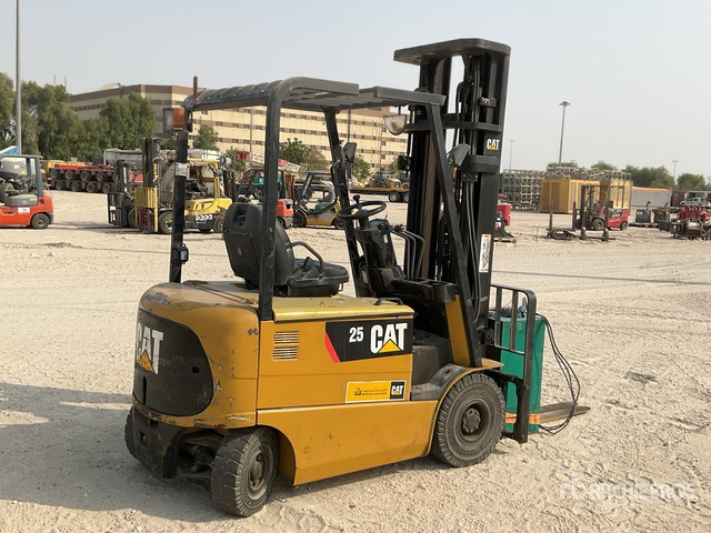 2015 Cat EP25K-PAC 2.5 ton Electric Forklift - 电动叉车:图3 2015 Cat EP25K-PAC 2.5 ton Electric Forklift - 电动叉车:图3