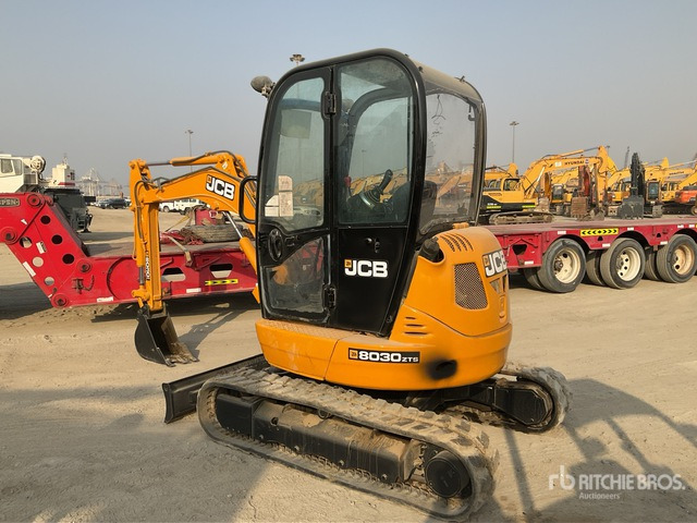 2015 JCB 8030 Mini Excavator: <6.6t - 小型挖掘机:图3 2015 JCB 8030 Mini Excavator: <6.6t - 小型挖掘机:图3