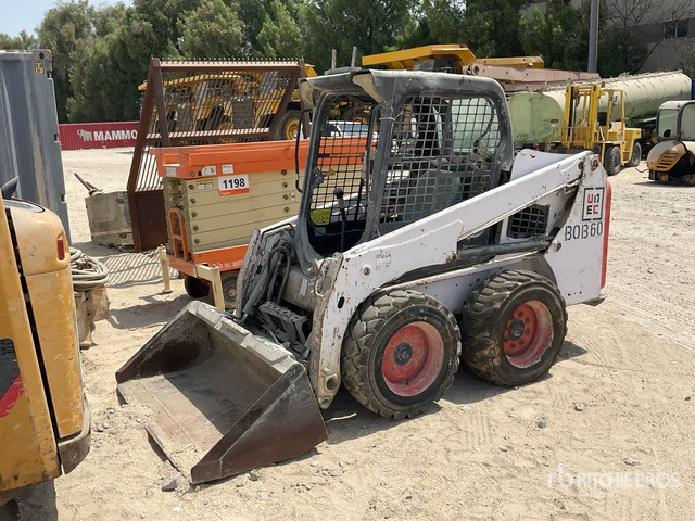 2016 Bobcat S450 (Inoperable) Skid Steer Loader - 滑移装载机:图2 2016 Bobcat S450 (Inoperable) Skid Steer Loader - 滑移装载机:图2