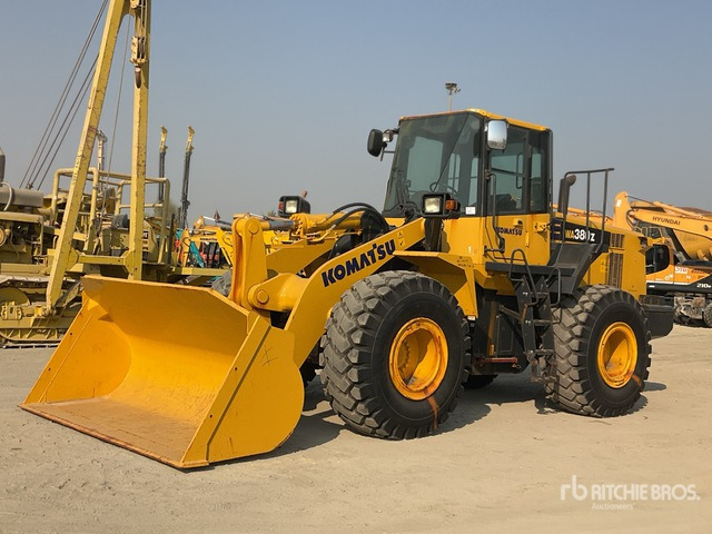 2017 Komatsu WA380Z-6 - 轮式装载机:图3 2017 Komatsu WA380Z-6 - 轮式装载机:图3
