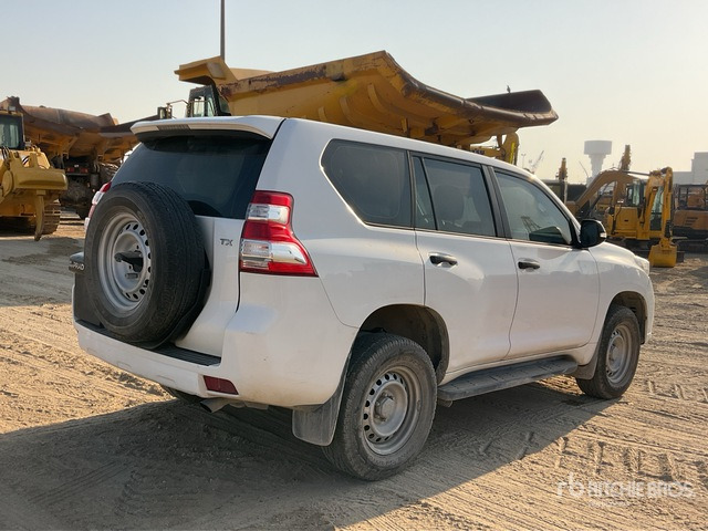 2017 Toyota Prado TX 150L 4x4 SUV - 越野车:图3 2017 Toyota Prado TX 150L 4x4 SUV - 越野车:图3