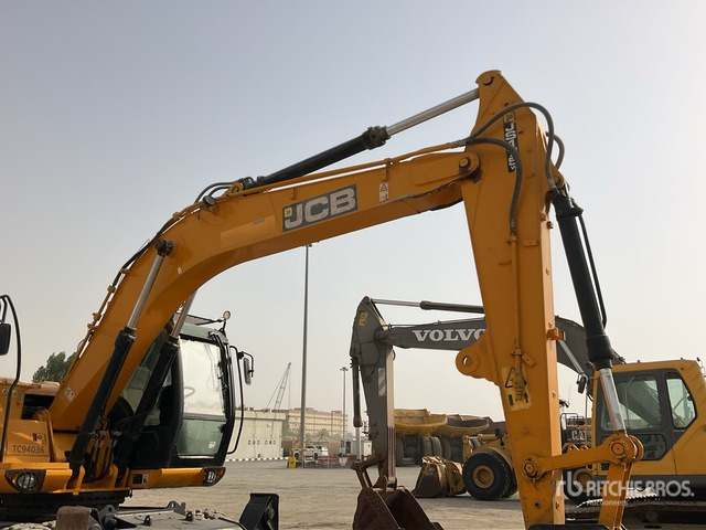 2018 JCB JS175W - 轮式挖掘机:图5 2018 JCB JS175W - 轮式挖掘机:图5