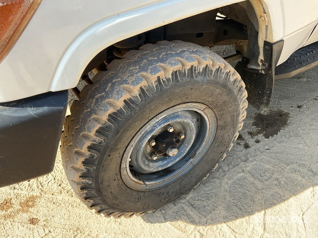 2018 Toyota Land Cruiser 78R 4x4 SUV - 越野车:图5 2018 Toyota Land Cruiser 78R 4x4 SUV - 越野车:图5