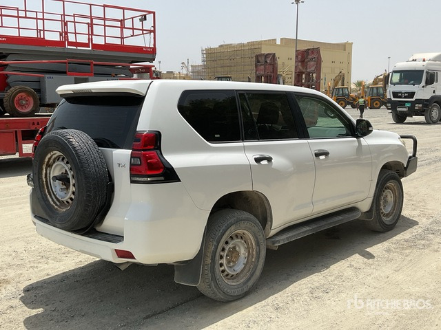 2018 Toyota Prado 150L 4x4 SUV - 越野车:图3 2018 Toyota Prado 150L 4x4 SUV - 越野车:图3