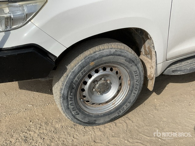 2018 Toyota Prado TX 150L 4x4 SUV - 越野车:图5 2018 Toyota Prado TX 150L 4x4 SUV - 越野车:图5