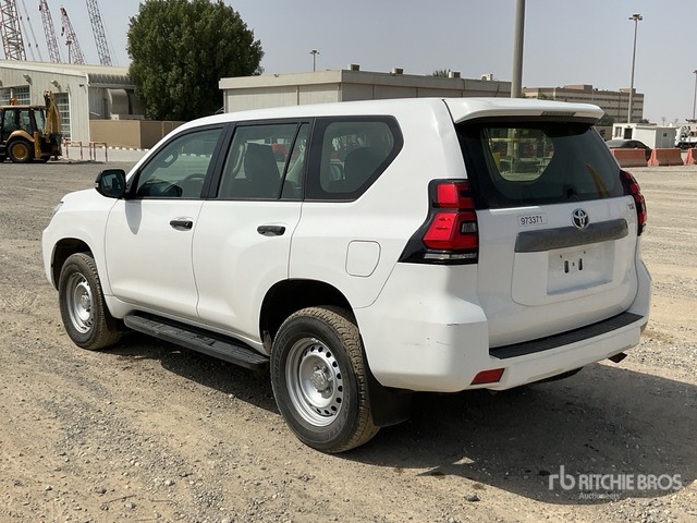 2018 Toyota Prado TX 150L 4x4 SUV - 越野车:图4 2018 Toyota Prado TX 150L 4x4 SUV - 越野车:图4