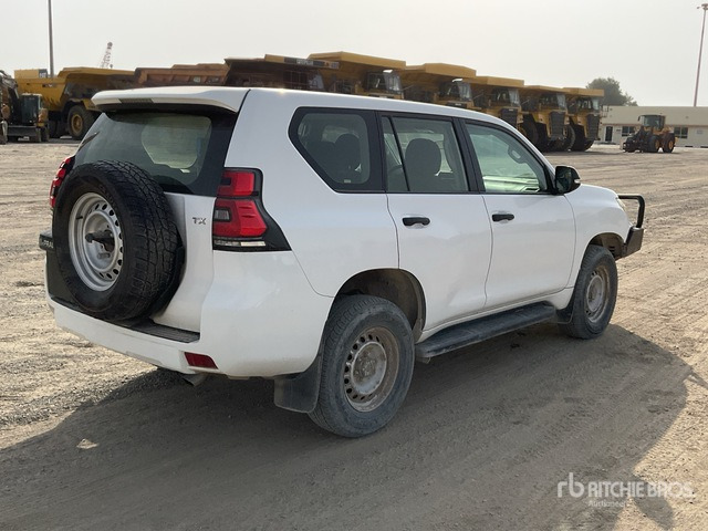 2018 Toyota Prado TX 150L 4x4 SUV - 越野车:图3 2018 Toyota Prado TX 150L 4x4 SUV - 越野车:图3