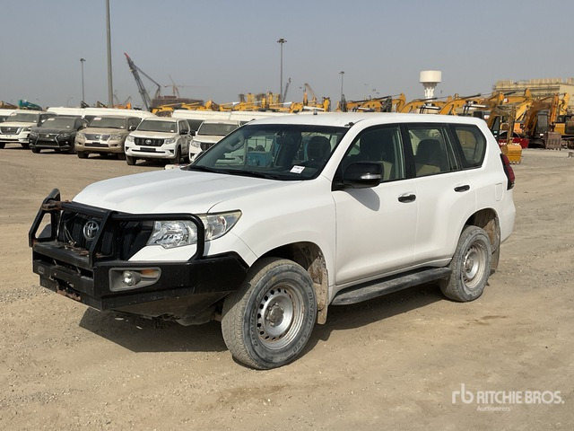 2018 Toyota Prado TX 150L 4x4 SUV - 越野车:图2 2018 Toyota Prado TX 150L 4x4 SUV - 越野车:图2
