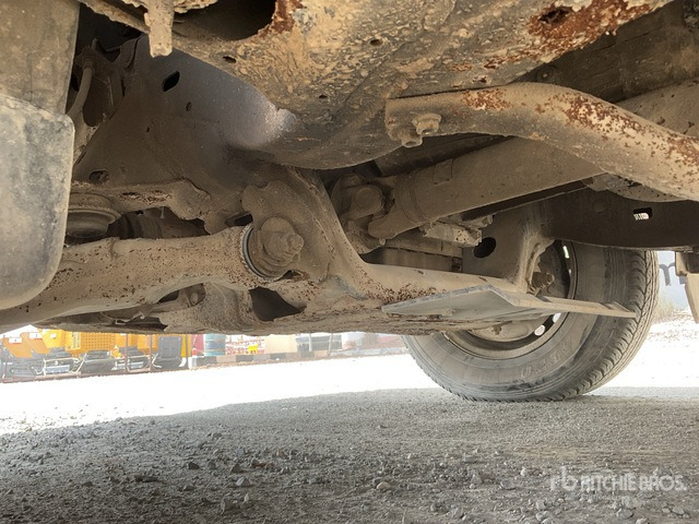 2018 Toyota Prado TX 150L 4x4 SUV - 越野车:图5 2018 Toyota Prado TX 150L 4x4 SUV - 越野车:图5