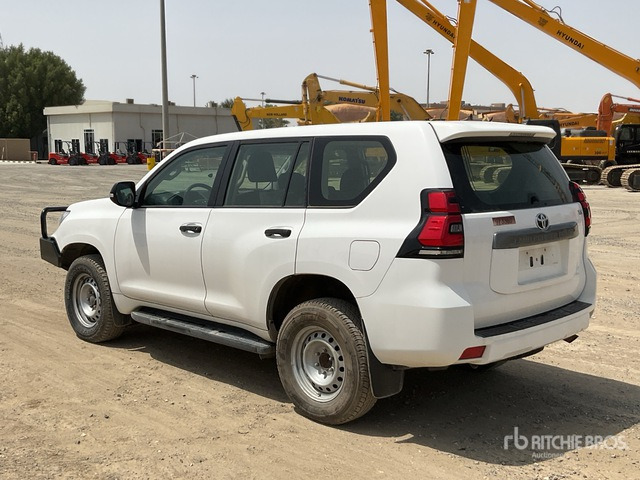 2018 Toyota Prado TX 150L 4x4 SUV - 越野车:图4 2018 Toyota Prado TX 150L 4x4 SUV - 越野车:图4