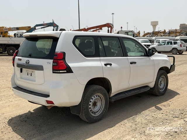 2018 Toyota Prado TX 150L 4x4 SUV - 越野车:图3 2018 Toyota Prado TX 150L 4x4 SUV - 越野车:图3