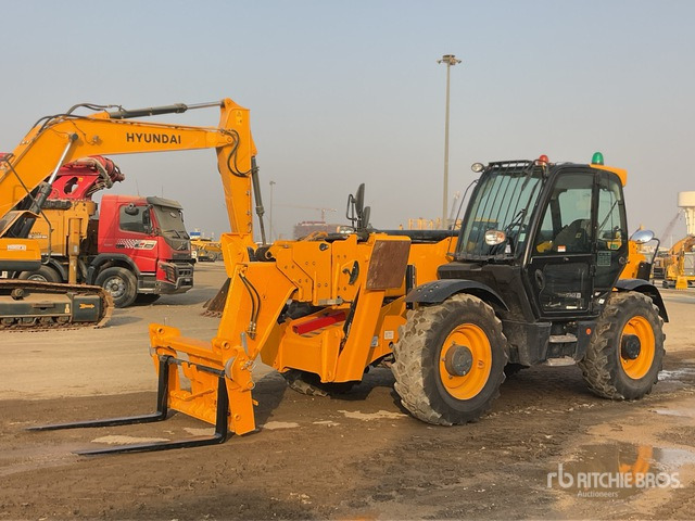 2019 JCB 540V180 - 伸缩臂叉装车:图1 2019 JCB 540V180 - 伸缩臂叉装车:图1