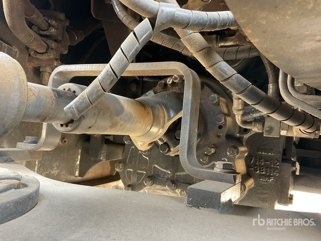 2019 Komatsu WA380Z-6 - 轮式装载机:图5 2019 Komatsu WA380Z-6 - 轮式装载机:图5
