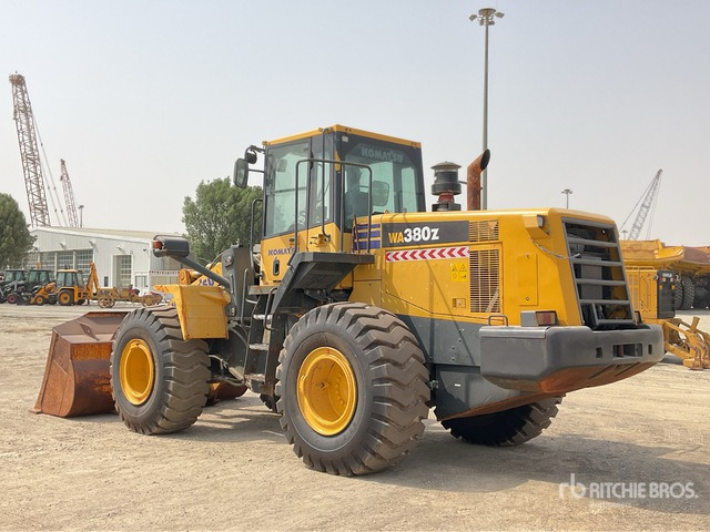 2019 Komatsu WA380Z-6 - 轮式装载机:图3 2019 Komatsu WA380Z-6 - 轮式装载机:图3