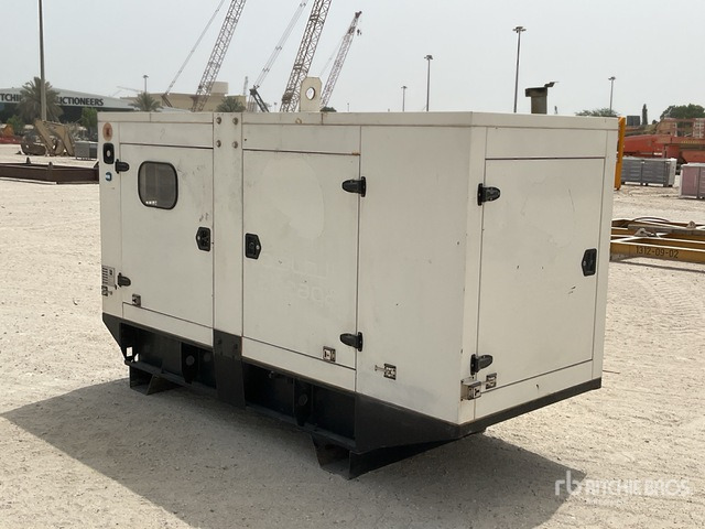 2021 Cat DE110E2 113 kVA Skid-Mounted Generator Set - 发电机组:图3 2021 Cat DE110E2 113 kVA Skid-Mounted Generator Set - 发电机组:图3
