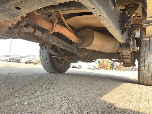 2021 Toyota Land Cruiser 76L 4x4 SUV - 越野车:图5 2021 Toyota Land Cruiser 76L 4x4 SUV - 越野车:图5