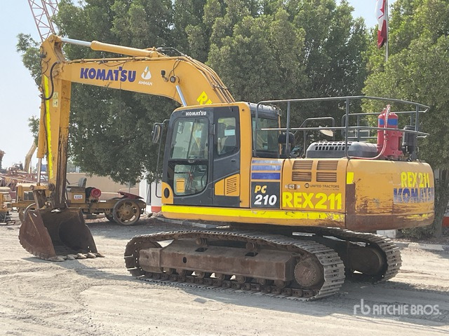 2022 Komatsu PC210-10M0 Tracked Excavator - 履带式挖掘机:图3 2022 Komatsu PC210-10M0 Tracked Excavator - 履带式挖掘机:图3