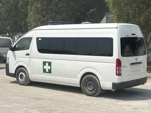 2022 Toyota Hiace High Roof 4x2 Ambulance - 救护车:图3 2022 Toyota Hiace High Roof 4x2 Ambulance - 救护车:图3