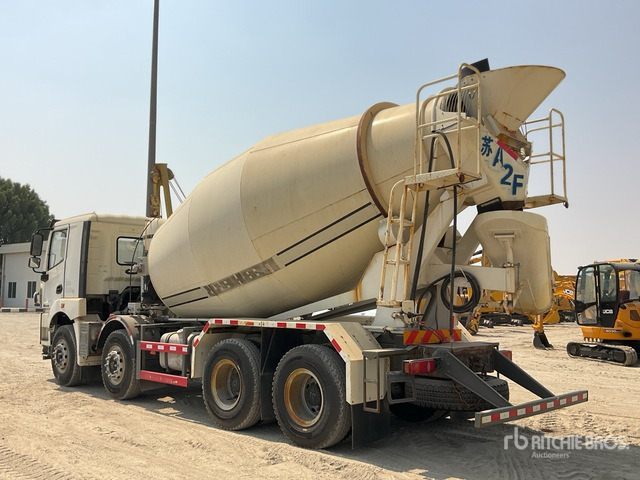 2024 XCMG NXG5310GJBN5C 8x4 Twin-Steer Mixer Truck - 混凝土搅拌车:图4 2024 XCMG NXG5310GJBN5C 8x4 Twin-Steer Mixer Truck - 混凝土搅拌车:图4