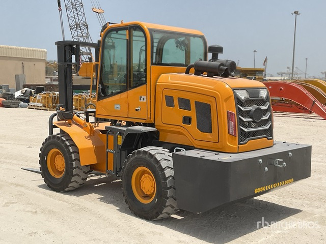 2025 KUL RTF-3500 3.5 ton 4x4 (Unused) Rough Terrain Forklift - 越野叉车:图4 2025 KUL RTF-3500 3.5 ton 4x4 (Unused) Rough Terrain Forklift - 越野叉车:图4