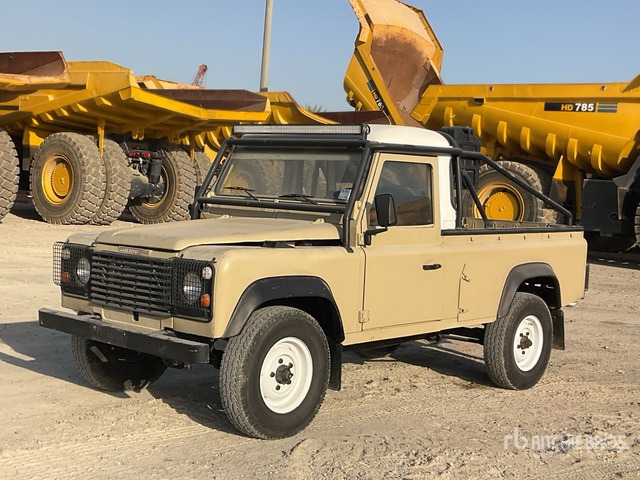 Land Rover Defender 110 - 皮卡车:图1 Land Rover Defender 110 - 皮卡车:图1