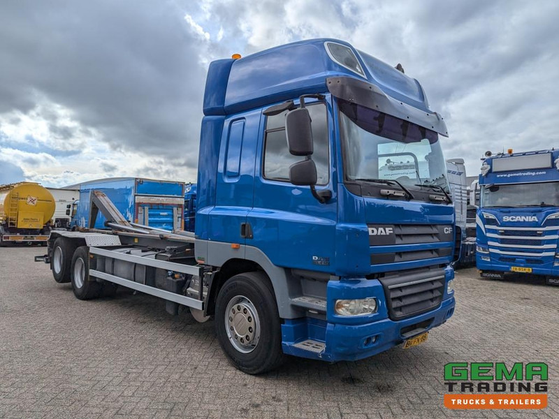DAF FAS CF85.410 6x2 Euro5 FAS CF85.410 6x2 Spacecab Euro5 - HaakarmSysteem AJK 20T - KlapBumper - Vangmuilkoppeling - Lift-As - 吊钩升降车:图3 DAF FAS CF85.410 6x2 Euro5 FAS CF85.410 6x2 Spacecab Euro5 - HaakarmSysteem AJK 20T - KlapBumper - Vangmuilkoppeling - Lift-As - 吊钩升降车:图3