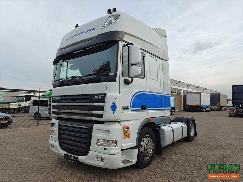 DAF FT XF105.460 4x2 Superspacecab Euro5 - Retarder - Handgeschakeld - Luchtvering - BelgischeRegistratie - 牵引车:图1 DAF FT XF105.460 4x2 Superspacecab Euro5 - Retarder - Handgeschakeld - Luchtvering - BelgischeRegistratie - 牵引车:图1