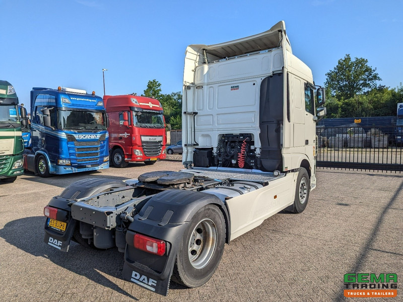 DAF XF 410 FT 4x2 Spacecab Euro6C - Dubbele Tanks - Groot Brandstoffilter - 03/2026 APK - 牵引车:图3 DAF XF 410 FT 4x2 Spacecab Euro6C - Dubbele Tanks - Groot Brandstoffilter - 03/2026 APK - 牵引车:图3