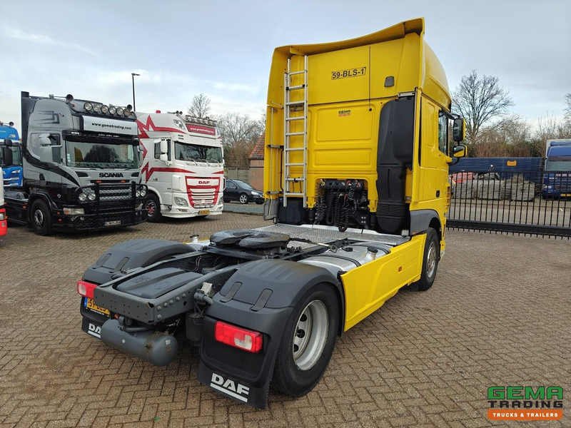 DAF XF 450 FT 4x2 SuperSpaceCab Euro6C - Retarder - Standairco - Dubbele Tanks - SMARTtachoV2 - 10/2026 APK - 牵引车:图3 DAF XF 450 FT 4x2 SuperSpaceCab Euro6C - Retarder - Standairco - Dubbele Tanks - SMARTtachoV2 - 10/2026 APK - 牵引车:图3