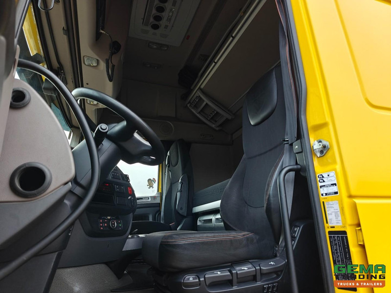 DAF XF 450 FT 4x2 SuperSpaceCab Euro6C - Retarder - Standairco - Dubbele Tanks - SMARTtachoV2 - 10/2026 APK - 牵引车:图5 DAF XF 450 FT 4x2 SuperSpaceCab Euro6C - Retarder - Standairco - Dubbele Tanks - SMARTtachoV2 - 10/2026 APK - 牵引车:图5