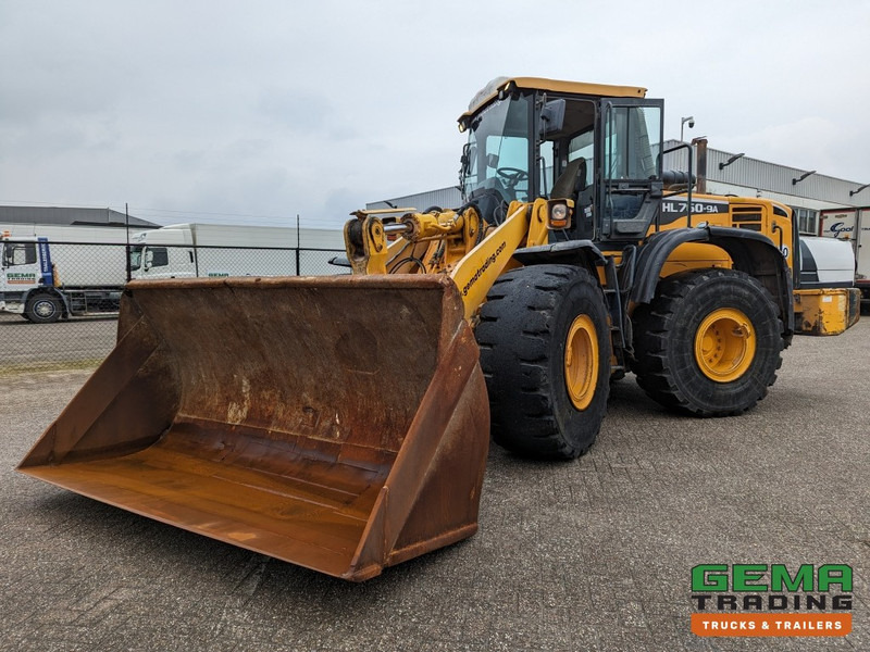 Hyundai HL760-9A Wheelloader - BM-Air overdruk unit - Cummins QSB6.7 - Engine prefilters (M33) - 轮式装载机:图1 Hyundai HL760-9A Wheelloader - BM-Air overdruk unit - Cummins QSB6.7 - Engine prefilters (M33) - 轮式装载机:图1