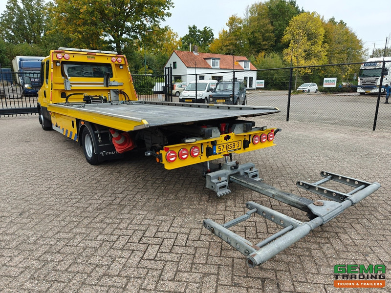 Iveco / Tevor 70C18/TR24 4x2 DubbelCabine Euro6D - TEVOR ZP30-C1 + Bril 1800KG - Afstandsbediening - 03/2026 APK - 拖吊车:图5 Iveco / Tevor 70C18/TR24 4x2 DubbelCabine Euro6D - TEVOR ZP30-C1 + Bril 1800KG - Afstandsbediening - 03/2026 APK - 拖吊车:图5