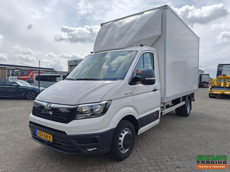 MAN TGE 3.180 4x2 Dagcabine Euro6D - GeslotenBak 4.2m + Laadklep 750KG - Dubbellucht - 5500km! NIEUWSTAAT! ONGEBRUIKT! - 厢式货车:图1 MAN TGE 3.180 4x2 Dagcabine Euro6D - GeslotenBak 4.2m + Laadklep 750KG - Dubbellucht - 5500km! NIEUWSTAAT! ONGEBRUIKT! - 厢式货车:图1
