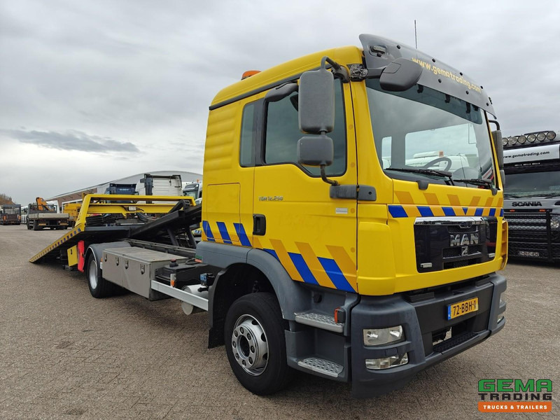 MAN TGM 12.250 4x2 Dagcabine (6 pl) Euro5 - Falkom FAS5000 + FAL2000 + Lier 3600KG - Afstandsbediening - 拖吊车:图3 MAN TGM 12.250 4x2 Dagcabine (6 pl) Euro5 - Falkom FAS5000 + FAL2000 + Lier 3600KG - Afstandsbediening - 拖吊车:图3