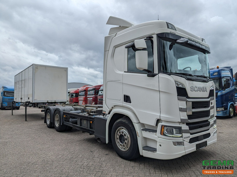 Scania R500 6x2 CR20N Euro6 - Retarder - BDF systeem - Dubbele tanks - Vangmuil - 集装箱运输车/ 可拆卸车身的卡车:图4 Scania R500 6x2 CR20N Euro6 - Retarder - BDF systeem - Dubbele tanks - Vangmuil - 集装箱运输车/ 可拆卸车身的卡车:图4