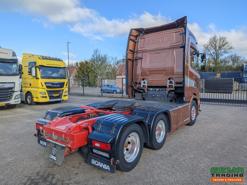 Scania S730 6x4 Topline Euro6 - V8 - Retarder - Costum Interior - Vollucht - Alcoa's - 牵引车:图3 Scania S730 6x4 Topline Euro6 - V8 - Retarder - Costum Interior - Vollucht - Alcoa's - 牵引车:图3