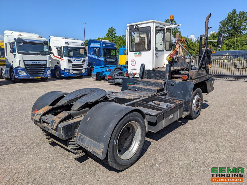 Terberg YT17 MOTOR DEFECT - MMBS Kenteken - 码头牵引车:图3 Terberg YT17 MOTOR DEFECT - MMBS Kenteken - 码头牵引车:图3