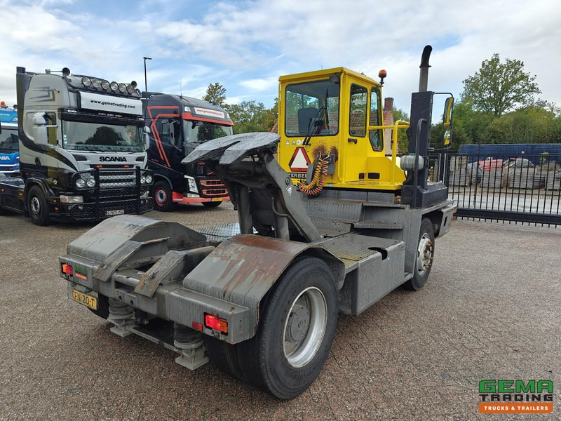 Terberg YT180 Schotel 25T - Naafreductie - Cummins - Landbouw Kenteken 40km/h - 码头牵引车:图3 Terberg YT180 Schotel 25T - Naafreductie - Cummins - Landbouw Kenteken 40km/h - 码头牵引车:图3